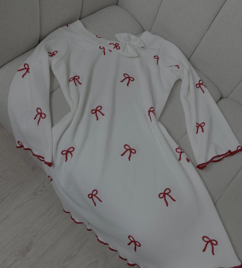 fond robe.